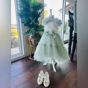 Gorgeous dress